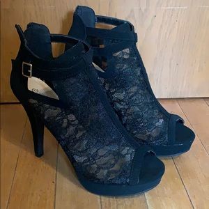 Top Moda Black Lace Heel